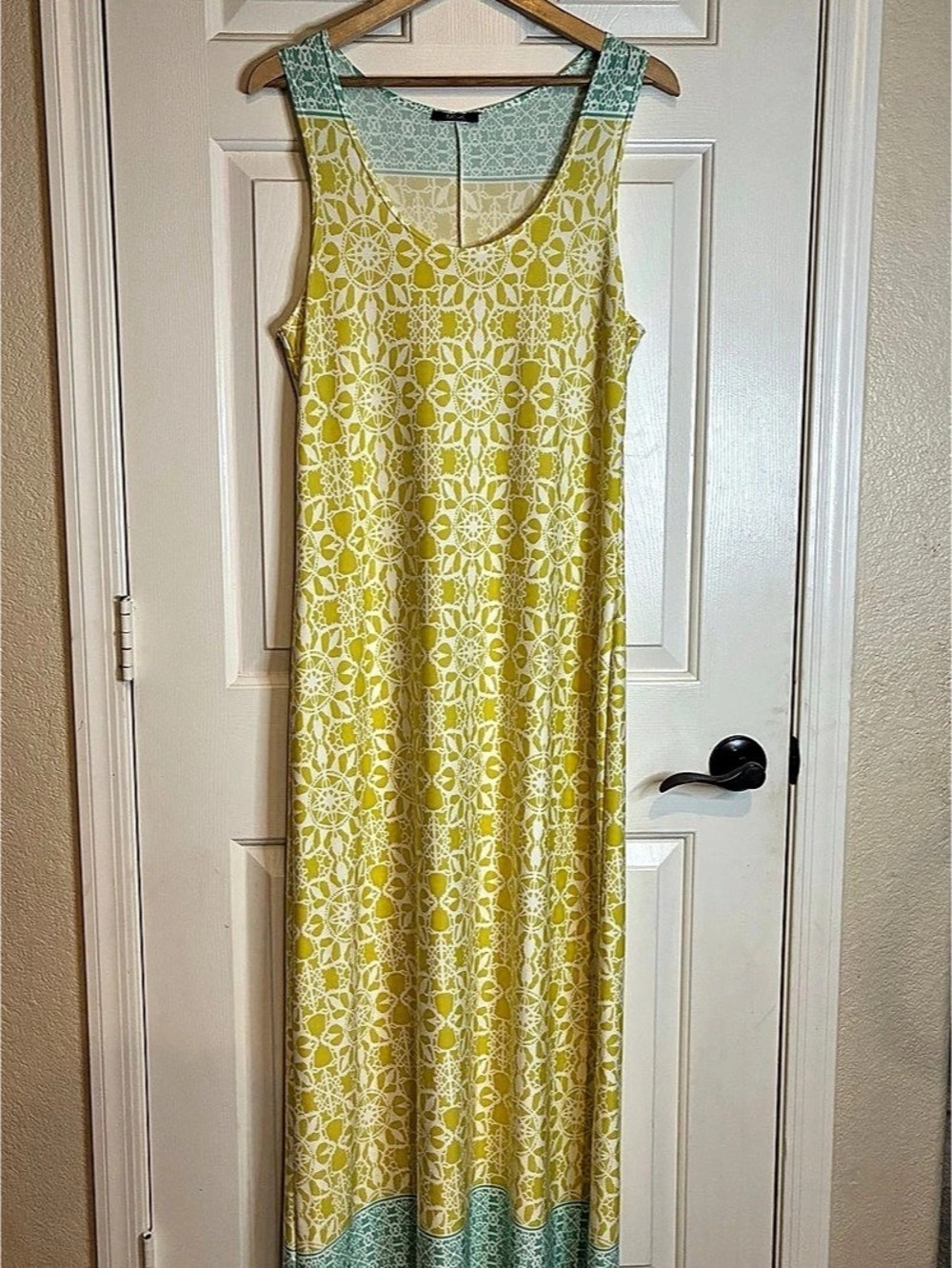 MSK Yellow Green Printed Maxi Dress